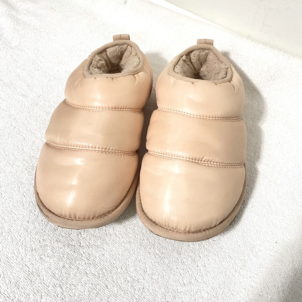 Slippers sorel